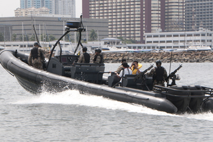 Hammerhead Rib Main Pic 560